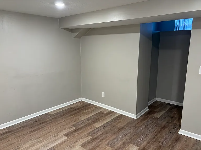 2353 Nebraska St #7 — Photo 4
