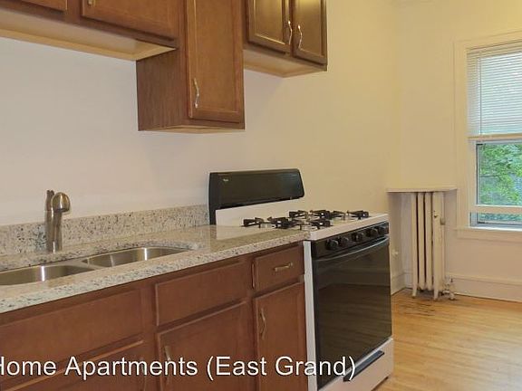 3rd image of 612 Lincoln Ave APT 207