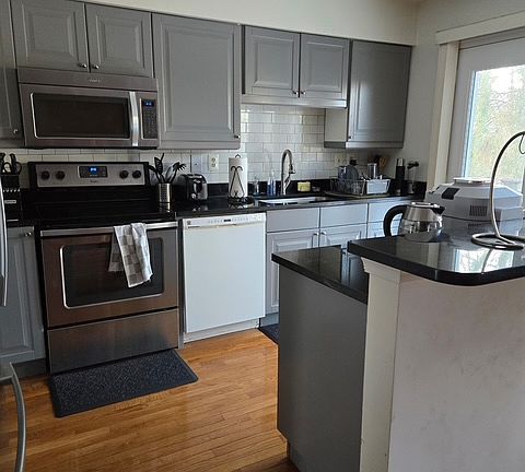 3rd image of 7705 Ora Ct