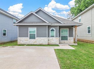 426 W Coffin St, Denison, TX 75020