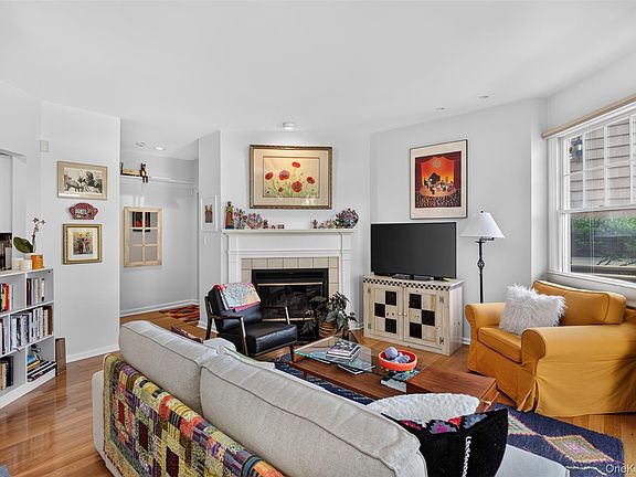 2nd image of 106 Half Moon Bay Drive