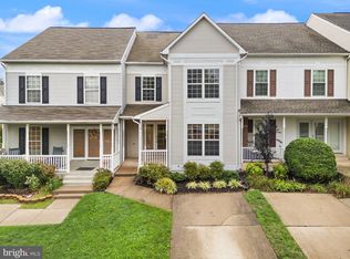 4758 Warm Hearth Cir, Fairfax, VA 22033
