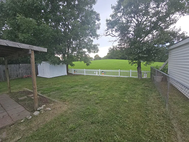 4016 Rainbow Dr — Photo 22