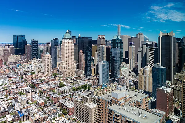 Rented by Square Realty Global Inc | media 25