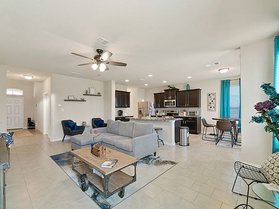 4th image of 2048 Flintshire Dr