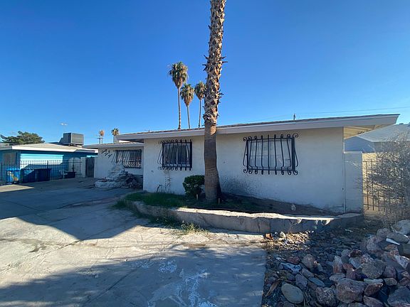 3rd image of 2204 Isabelle Ave