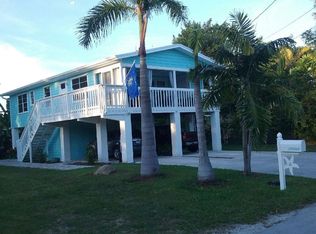 19563 Seminole St, Sugarloaf Key, FL 33042