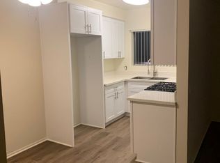 042 - Campbell, Glendale, CA 91207