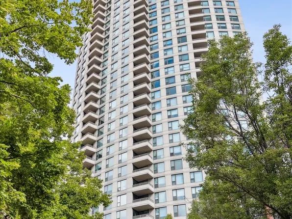 501 N Clinton St APT 504, Chicago, IL 60654