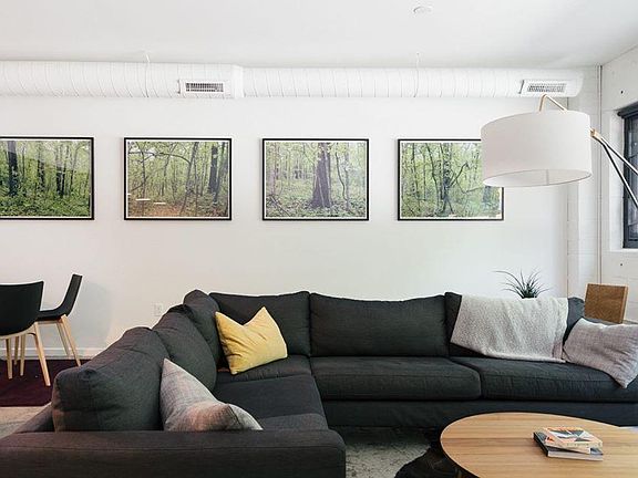 3rd image of 3612 Karnes Blvd #203