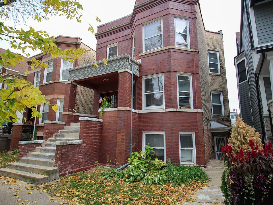 1st image of 3919 N Oakley Ave #G