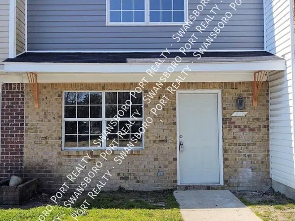 510 Myrtlewood Cir, Jacksonville, NC 28546