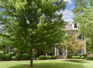 2076 Valleybrook Dr, Brentwood, TN 37027