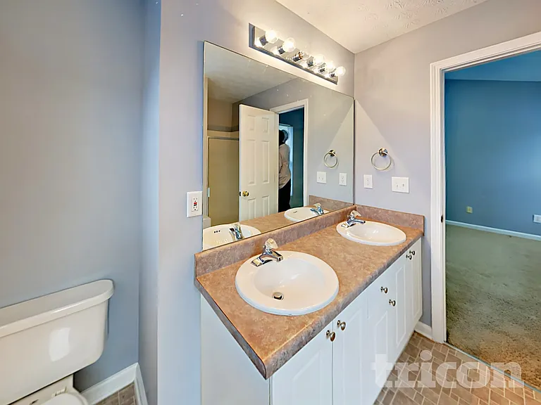 2331 Sandspring Dr SW — Photo 17