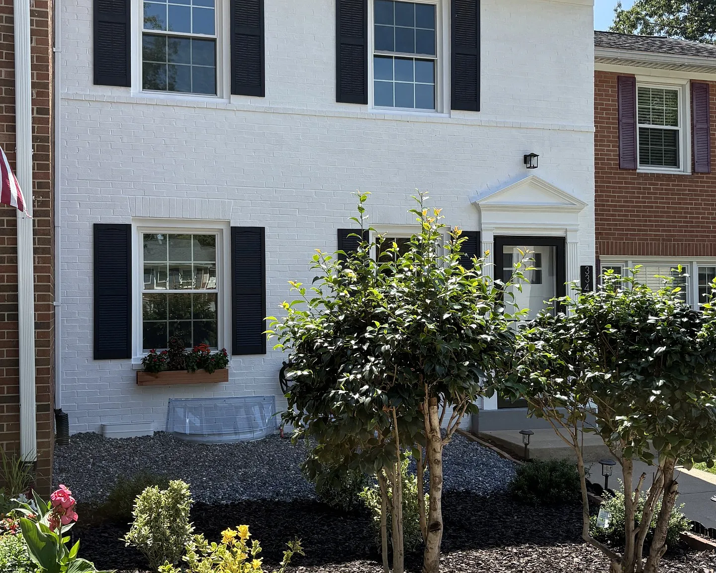 3 bed, 1302 sqft, $3,400 — Photo 3