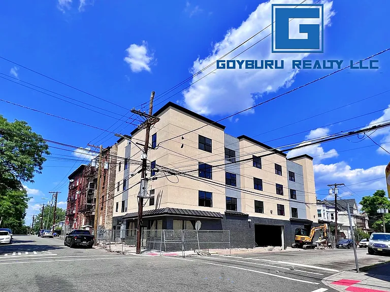 53 Carroll St #201-204 — Photo 1
