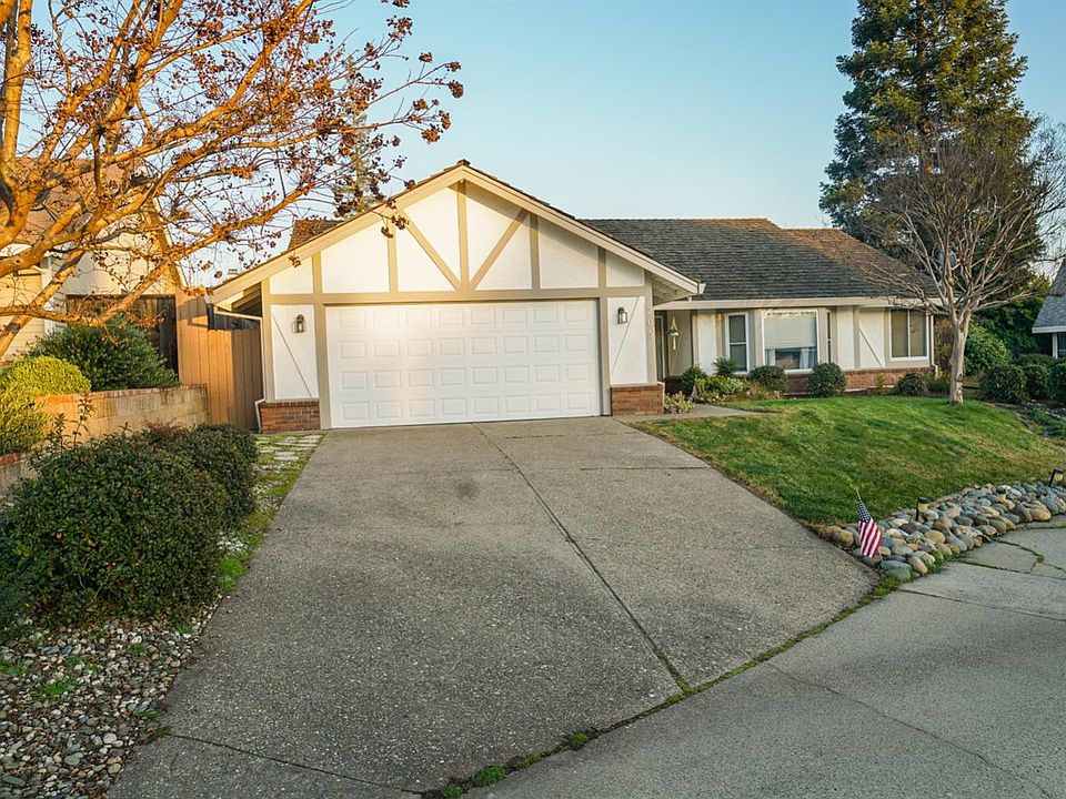 1st image of 205 Cheyenne Ct
