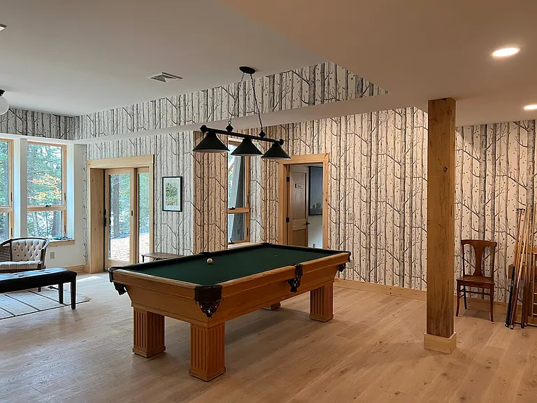 The pool room on the lower floor.