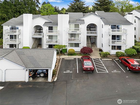 4th image of 11325 19th Avenue SE #C310