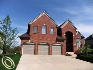 1st image of 24468 Cavendish Ave E