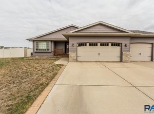 8000 W Wilson Dr, Sioux Falls, SD 57106