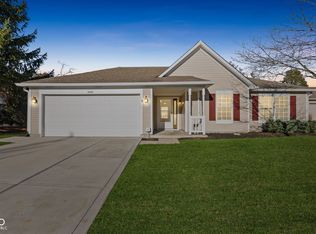 8480 Anvil Ct, Fishers, IN