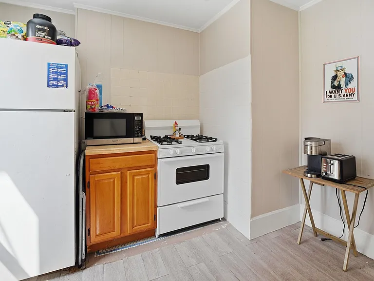 519.5 Manila Ave #2 — Photo 8