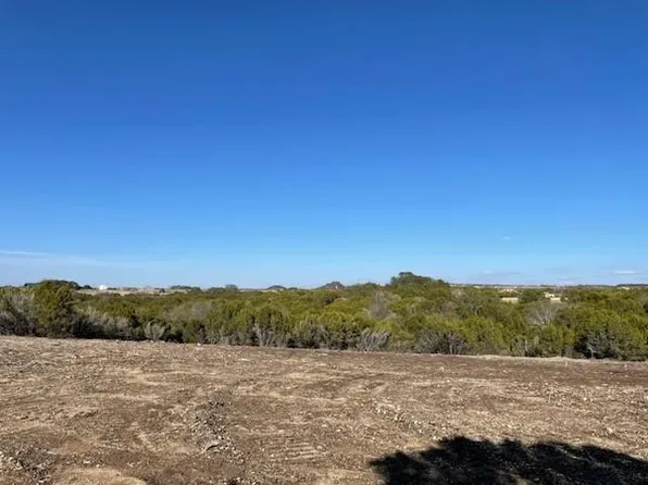 1073 Cedar Hill Dr, Glen Rose, TX 76043