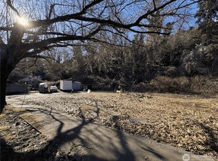 2121 Aurora Avenue N, Seattle, WA 98109