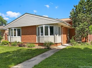 7212 W Conrad Ave, Niles, IL 60714