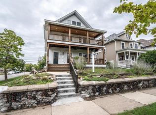 979 Marshall Ave, Saint Paul, MN 55104