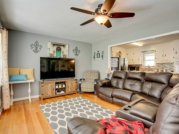 5th image of this home