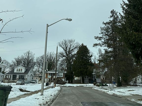 5th image of 3027 Fendall Rd