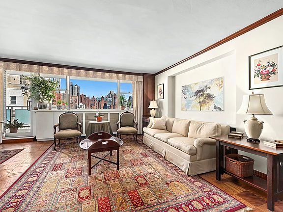 2nd image of 222 E 80th St Penthouse E