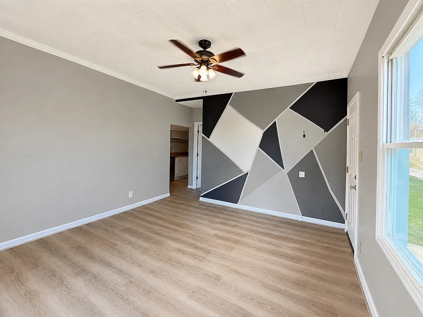7786 Folk Ave — Photo 2