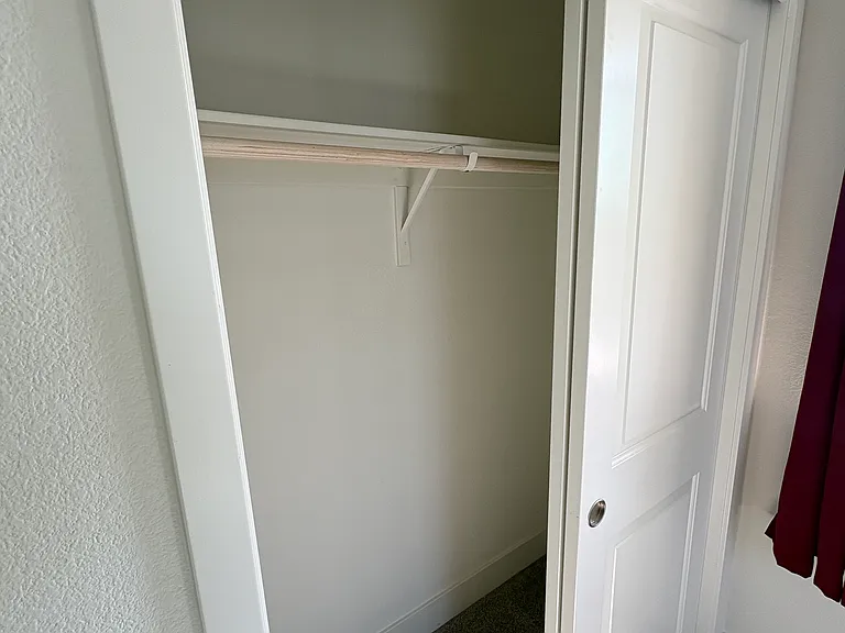 880 Tex Ct — Photo 10