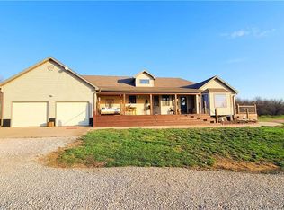 2029 Maple Rd, Fort Scott, KS 66701
