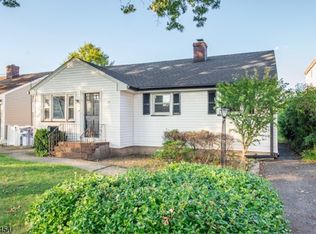 22 Washington St, Clark, NJ 07066