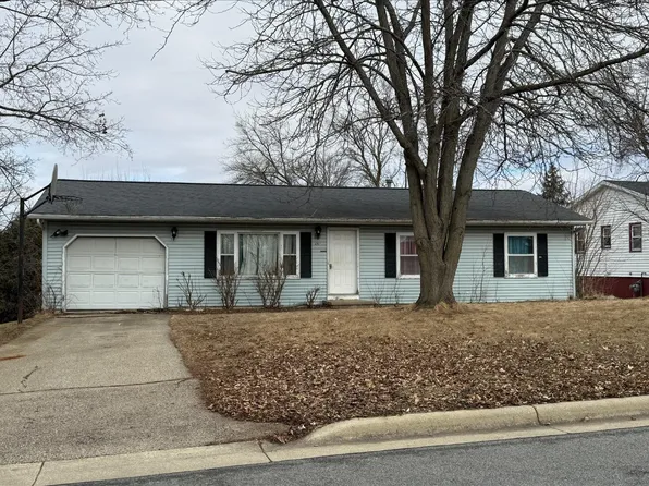 620 Yahara St, Deforest, WI 53532