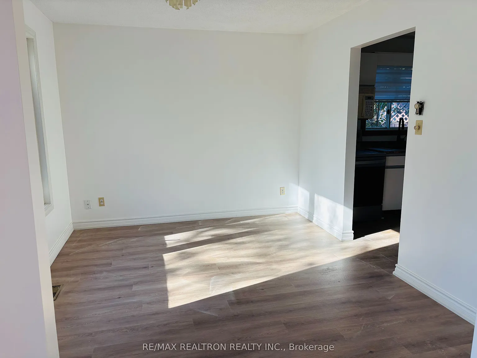 5 bed, $2,800 — Photo 2