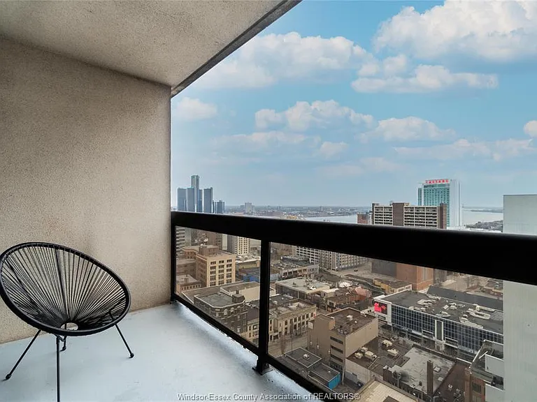 150 Park St W #2603 — Photo 17