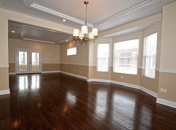 4th image of 7538 S Crandon Ave