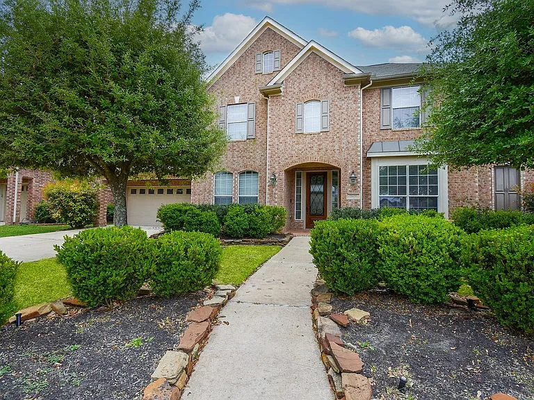 7606 Westmoreland Dr — Photo 5