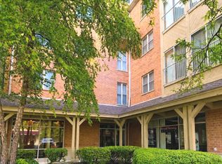 100 N Bokelman St APT 429, Roselle, IL 60172