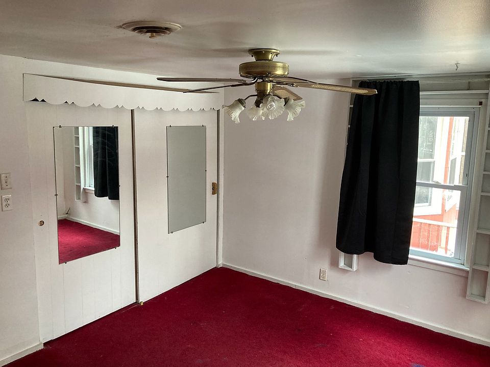 1st image of 472 Breckenridge St #2