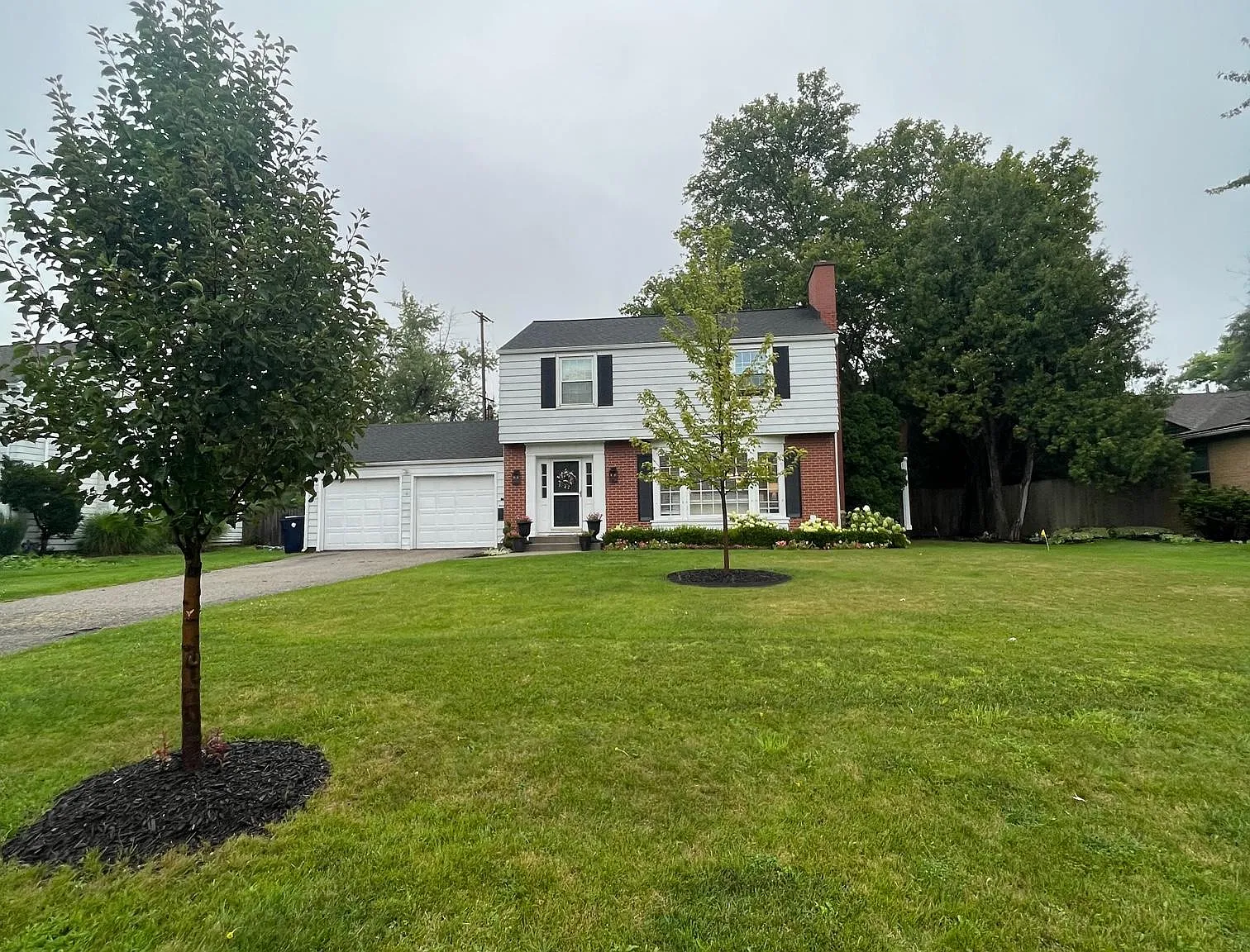 4 bed, 1.5 bath, 2418 sqft, $3,500 — Photo 1