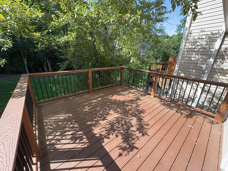 778 Woodlyn Dr S — Photo 20