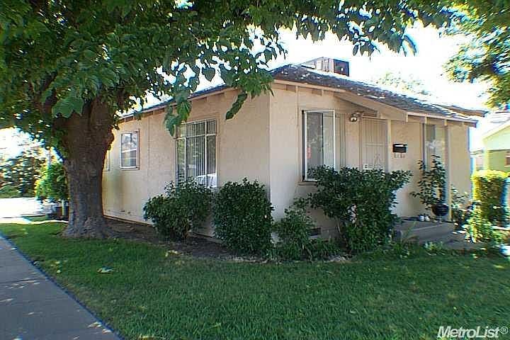 1st image of 141 N Bryan Ave