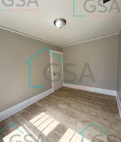 19 Watson Ave — Photo 10