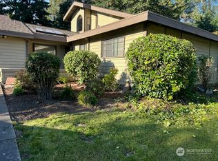762 S 25th St, Renton, WA 98055